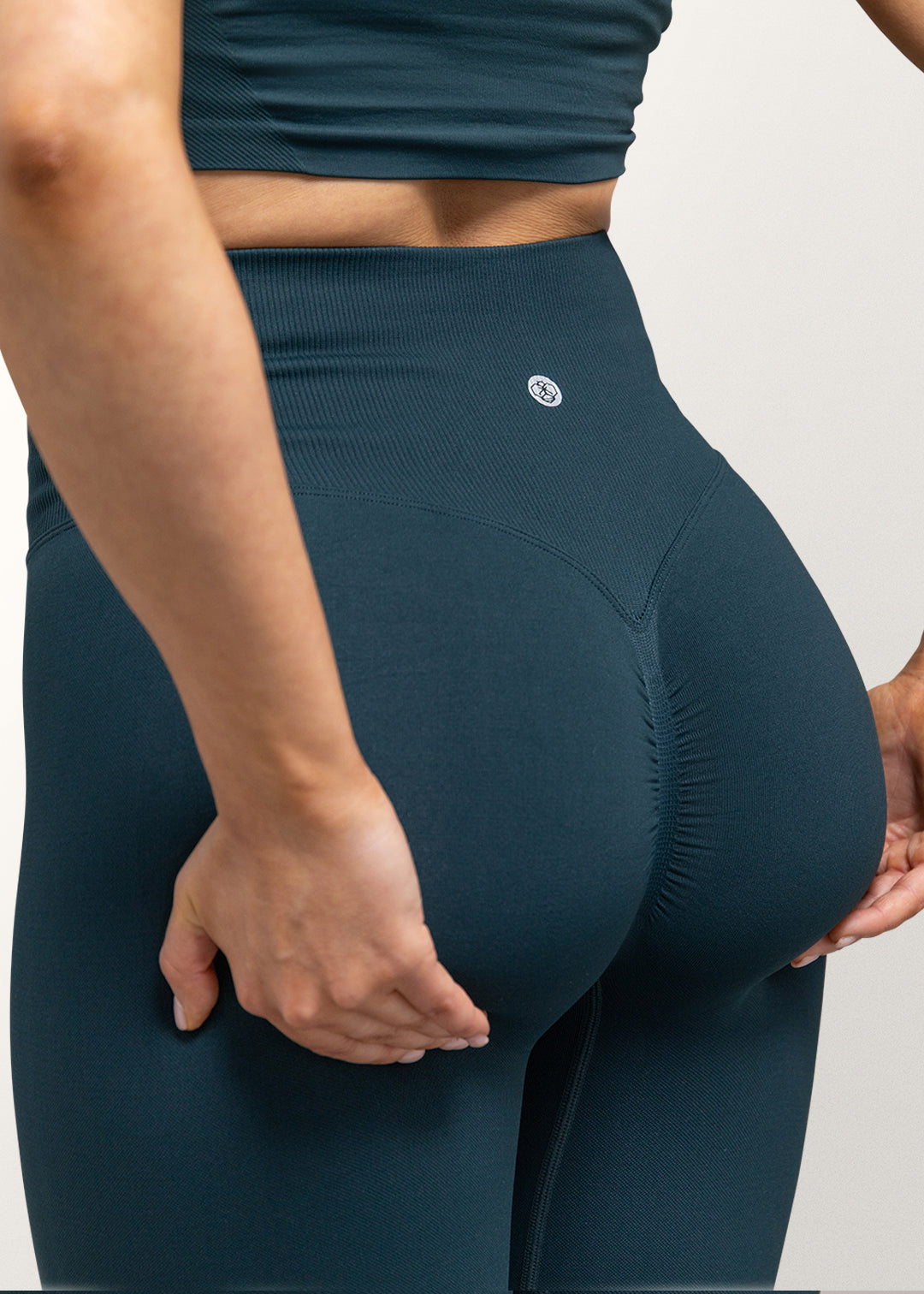 Drivn Legging - Forest Green